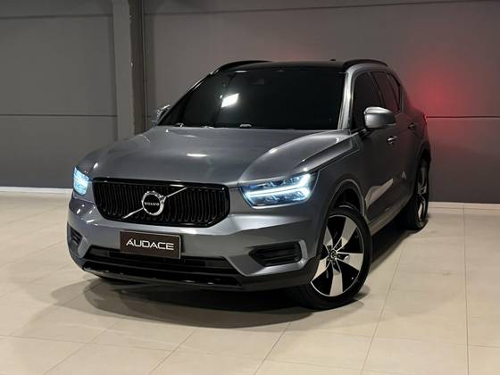 VOLVO XC40 2.0 T5 GASOLINA MOMENTUM AWD GEARTRONIC VOLVO XC40 2.0 T5 GASOLINA MOMENTUM AWD GEARTRONIC